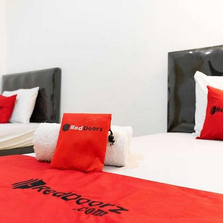 Reddoorz Near Sam Poo Kong 3 Semarang Ξενοδοχείο Εξωτερικό φωτογραφία